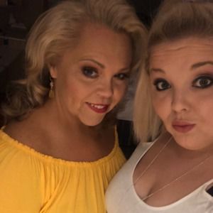 Meet your Posher, Donna